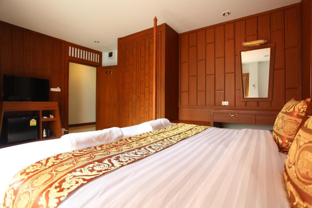 Lotus Hotel Patong Zimmer foto